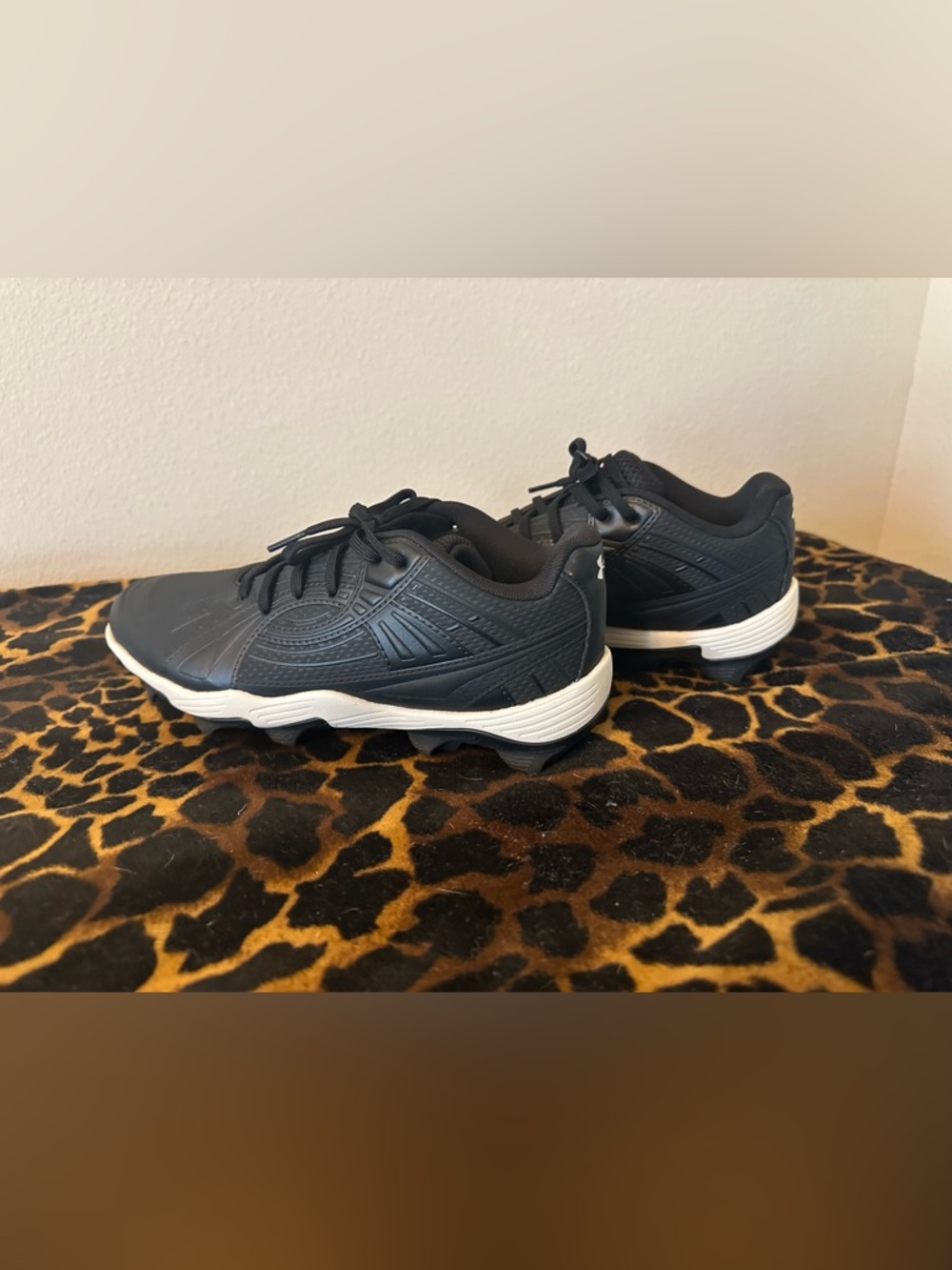 Under Armour Black Cleats
